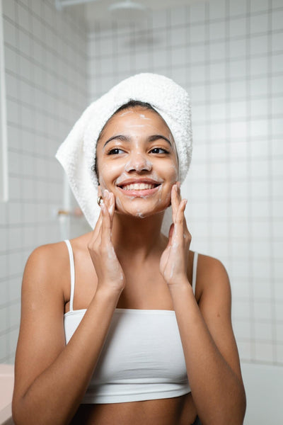 5 Skincare Habits to Adopt Today for Smooth, Hydrated, and Youthful-Looking Skin